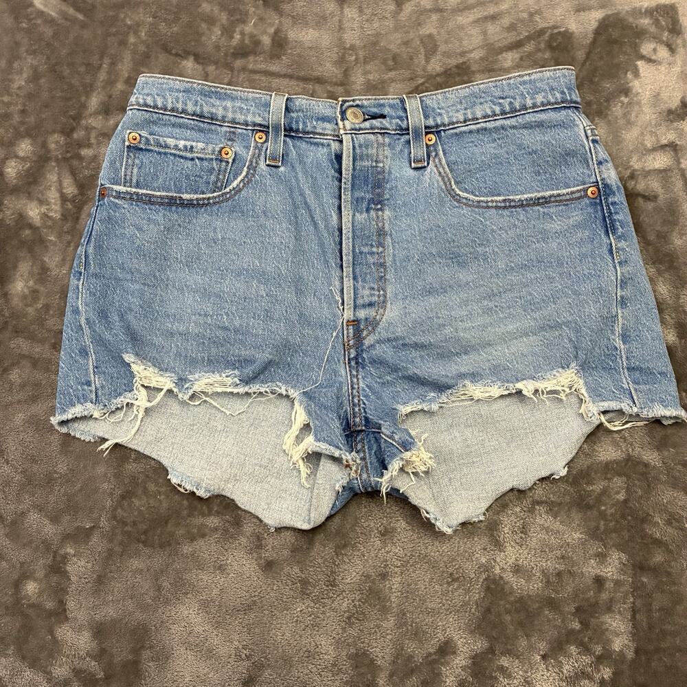 Levi's 501 Shorts Womens Sz.30 Blue Denim Raw Hem Daisy Duke Button Fly‎